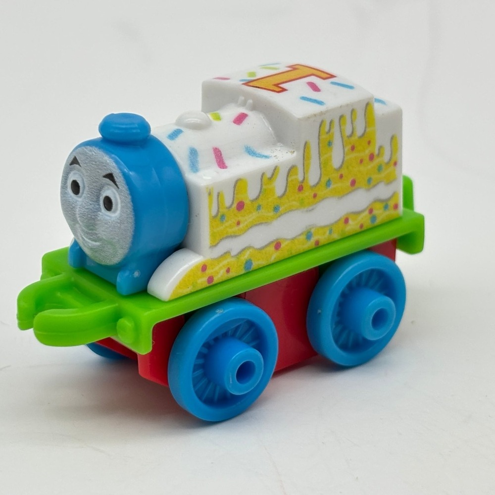 Thomas & Friends Minis Thomas Birthday Cake Sprinkles Mini Train